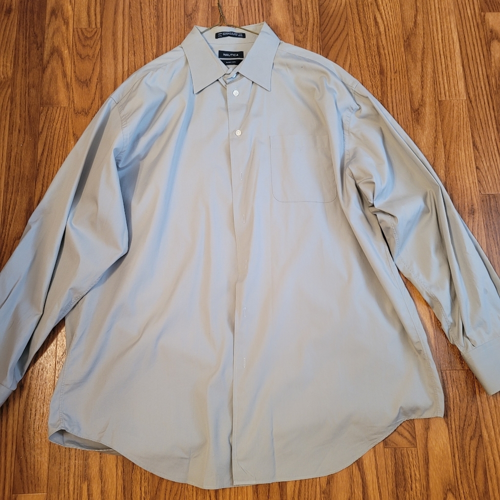 LOWEST PRICE Nautica men's button down shirt
